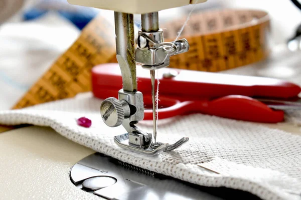 Atelier de couture Couture KKO à Tassin-la-Demi-Lune